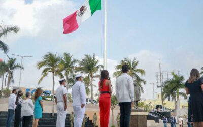 Conmemora Alcalde Juan Manuel Unanue el Día de la Bandera