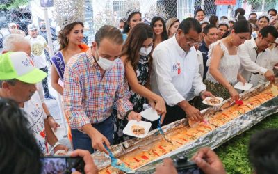 Celebra Alcalde JM Unánue  el 30 aniversario del Filete Relleno de Mariscos