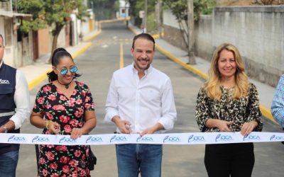 Inaugura Alcalde JM Unánue pavimentación de la calle Barranca del Muerto en la Ampliación Villa Rica
