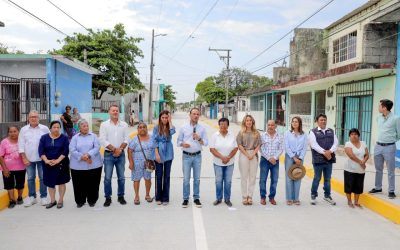 Entrega Alcalde JM Unánue pavimentación en concreto hidráulico en la colonia Miguel Alemán